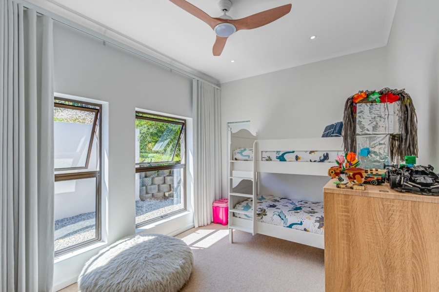 3 Bedroom Property for Sale in Eastford Glen Western Cape